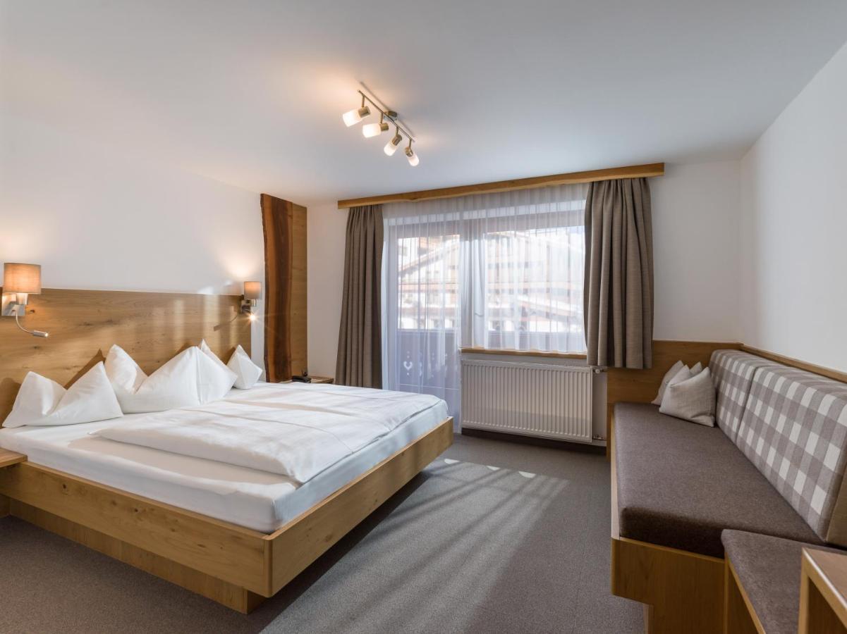 Hotel Koessler Tux Eksteriør bilde
