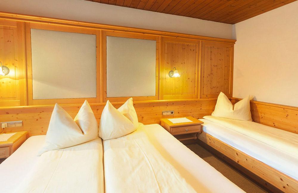 Hotel Koessler Tux Eksteriør bilde